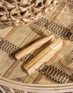 Natura Selection Incienso Palo Santo 2 Sticks Sale